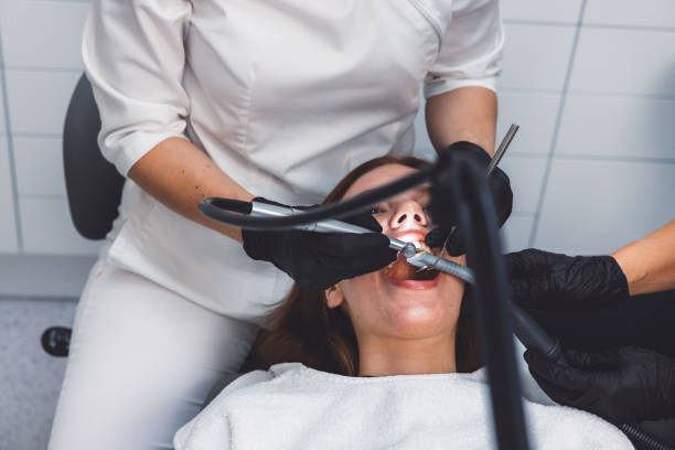 Best Emergency Dental Extractions in Eatons Neck, NY